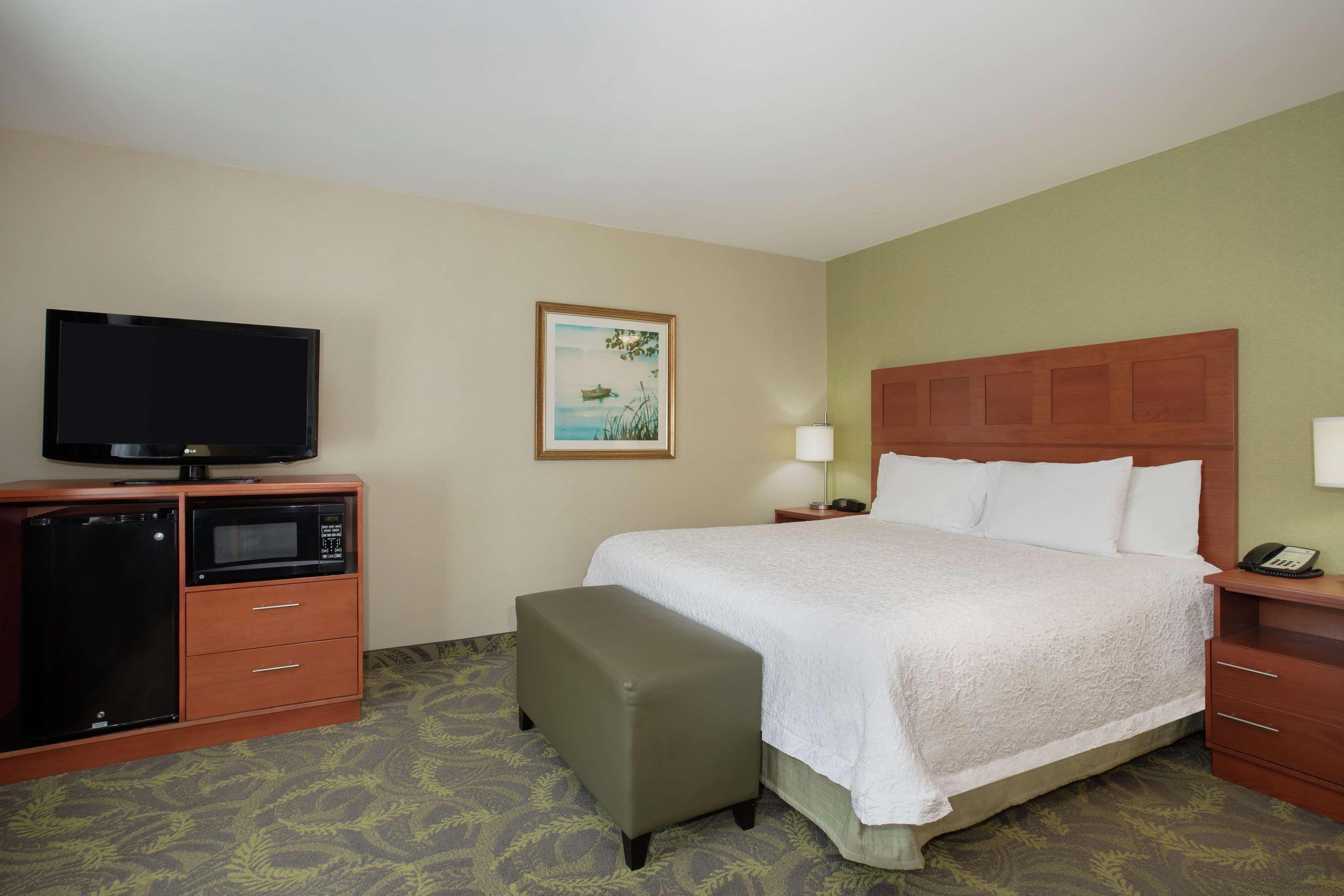 Hampton Inn & Suites Astoria Zewnętrze zdjęcie