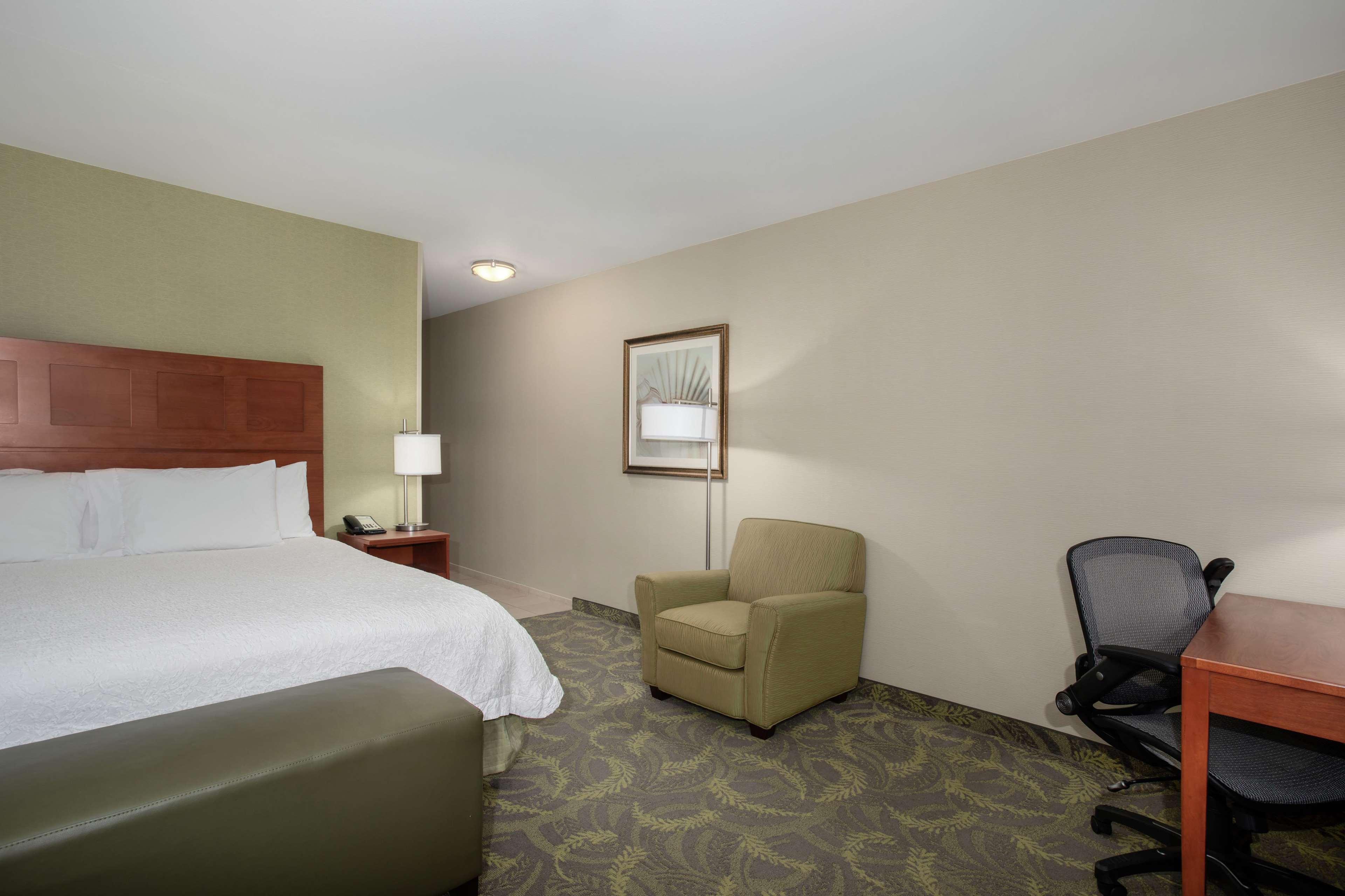 Hampton Inn & Suites Astoria Zewnętrze zdjęcie