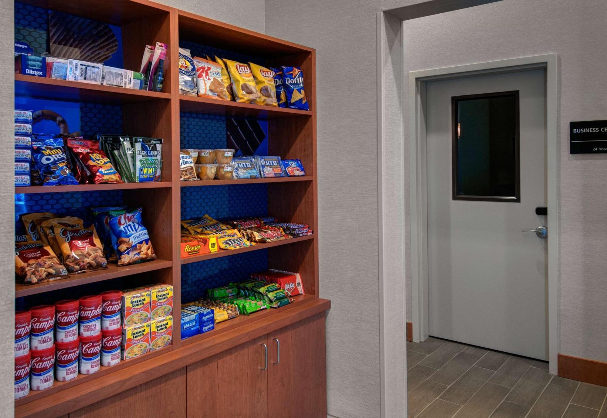 Hampton Inn & Suites Astoria Zewnętrze zdjęcie