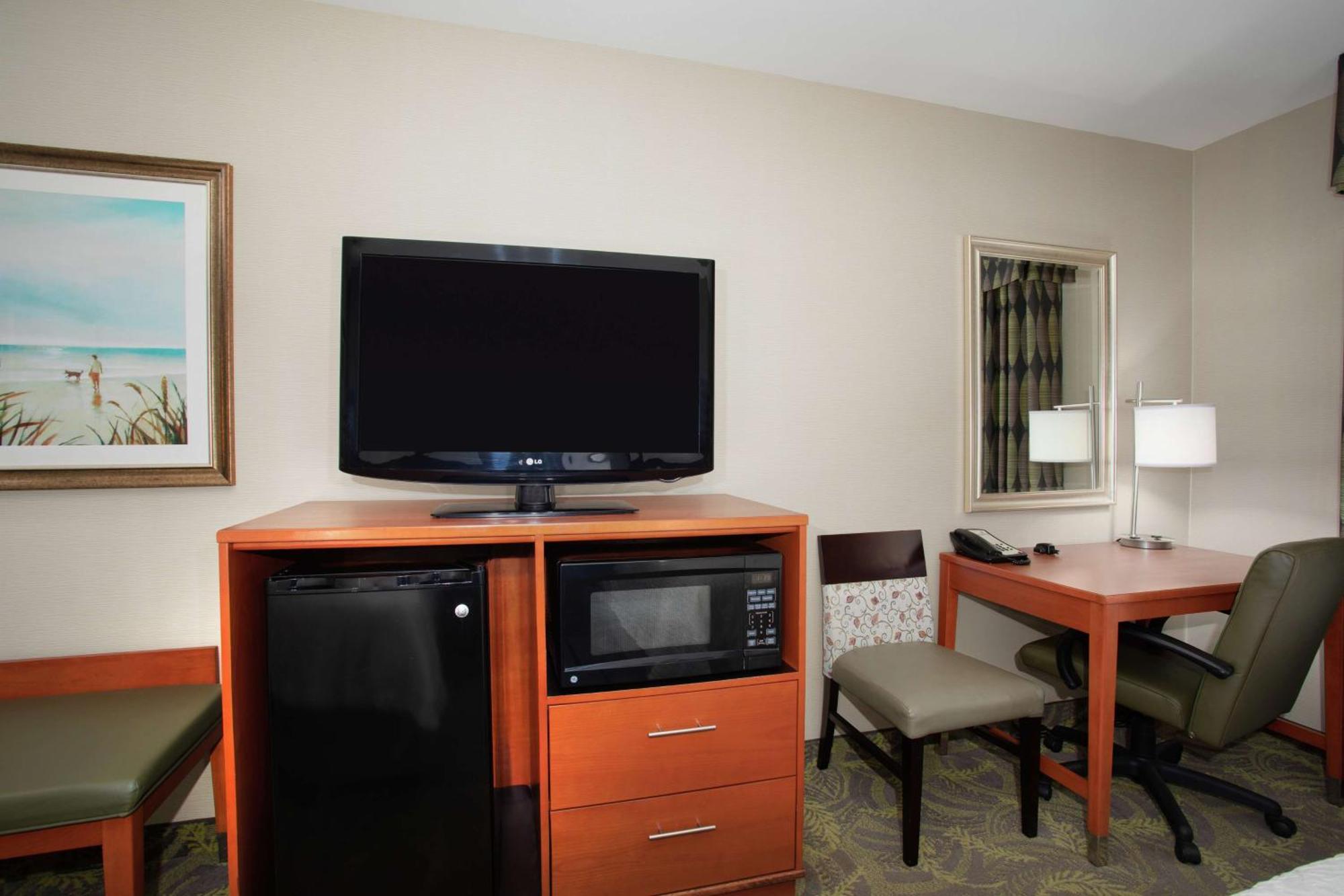 Hampton Inn & Suites Astoria Zewnętrze zdjęcie